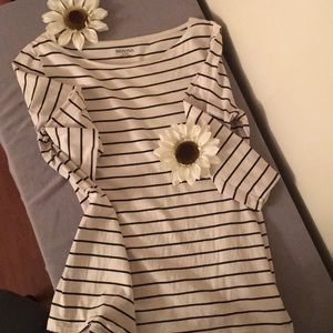 Boat neck 3/4 sleeve nautical look shirt